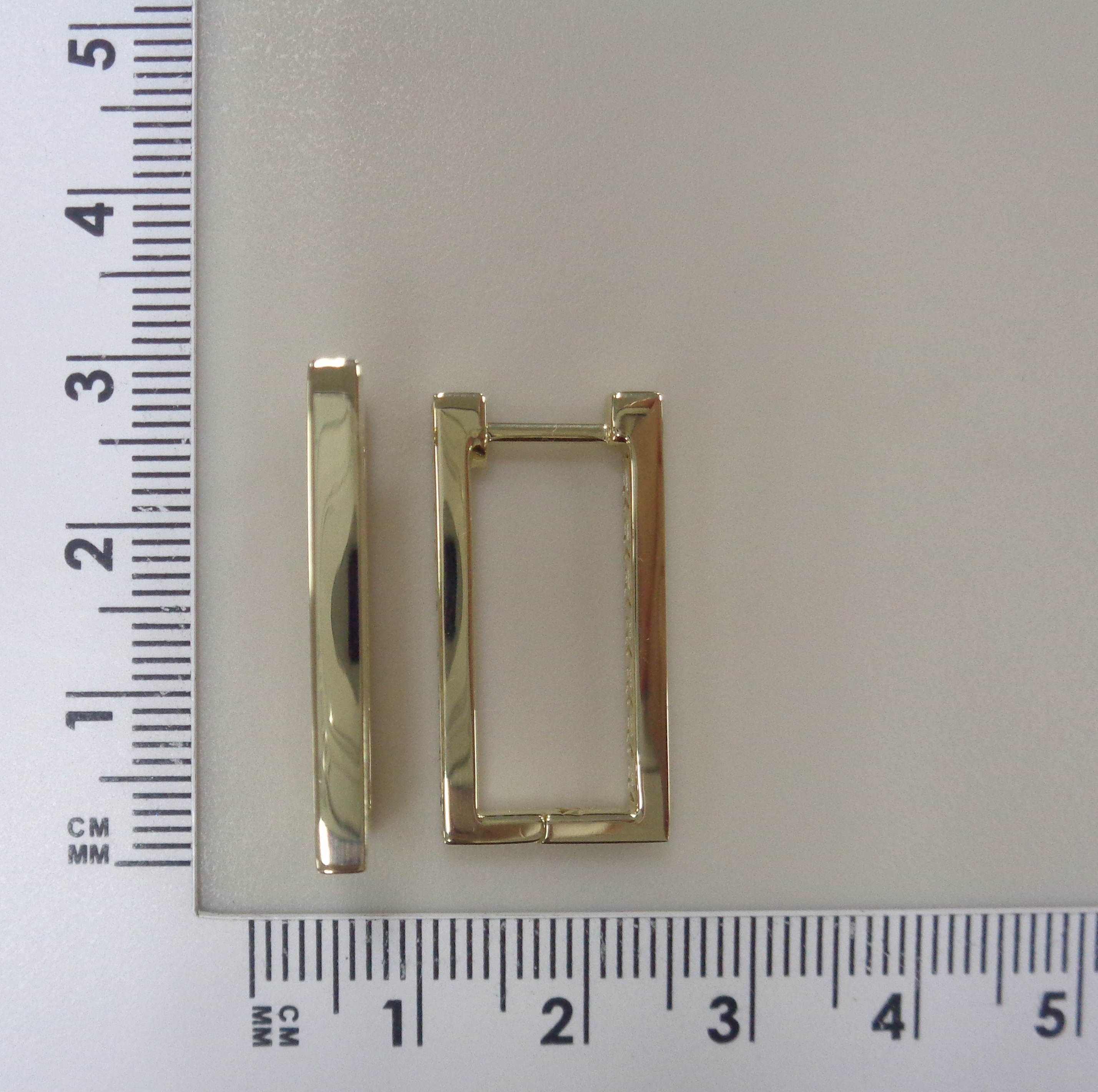 Серьги из желтого золота